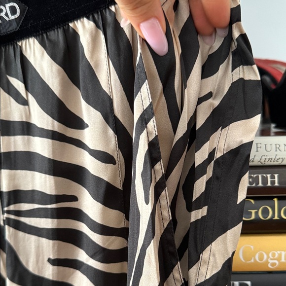 Tom Ford Black and Cream Zebra Print Pants - Picture 3 of 7